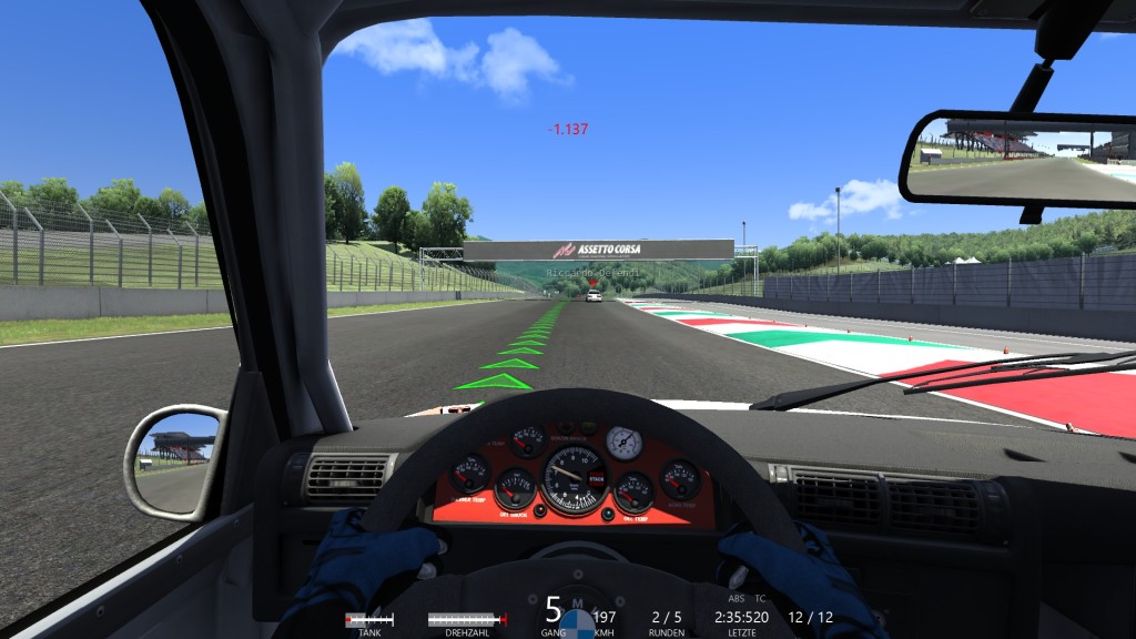 In ersten Assetto Corsa-Rennen zeigten mir die BMWs aber mal ganz ordentlich die Rücklichter.